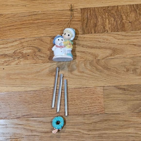 Precious Moments Girl / Snowman Wind Chime / Ornament 1999 Collection - Picture 10 of 10